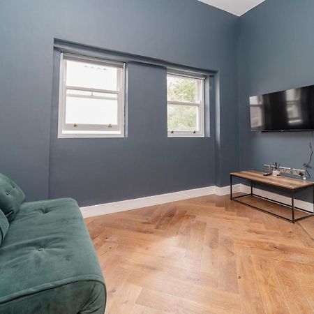 Morden Studio Flat Moments Away From Brighton Seafront Lägenhet Exteriör bild